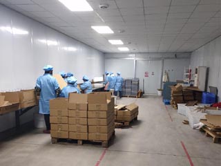 酒瓶廠家內部(bù)包裝